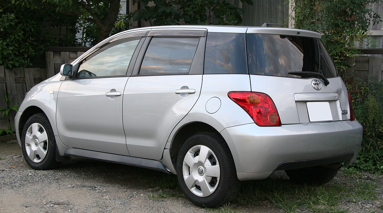 Toyota IST hatchback, rear three-quarter view